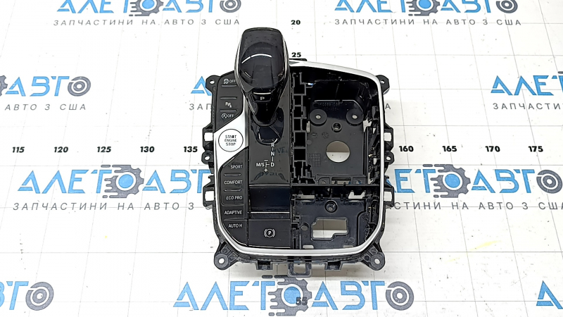 Переключение передач для BMW X5 G05 2019-2022 с видимыми царапинами и выгоревшей ручкой