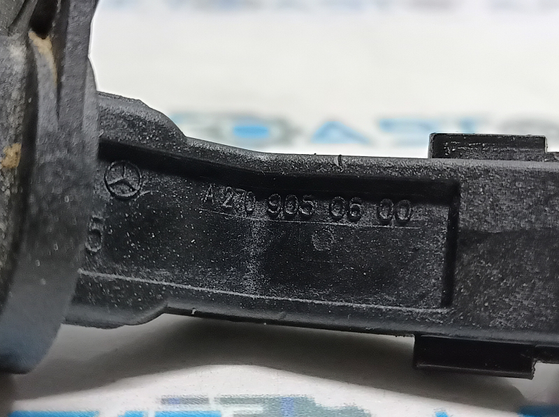 Датчик положения коленвала Mercedes C-class W205 300 19-21 2.0T