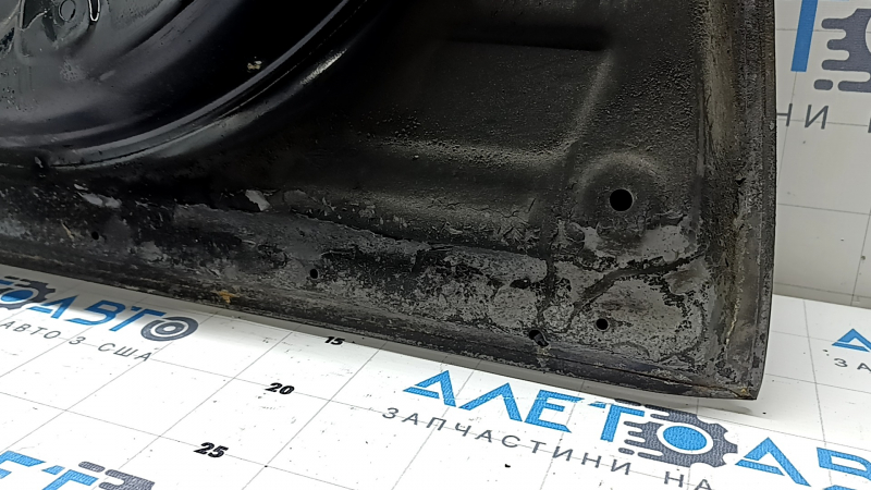 Дверь голая передняя правая Toyota Camry v70 18-24 черный 218, горелая, вмятины