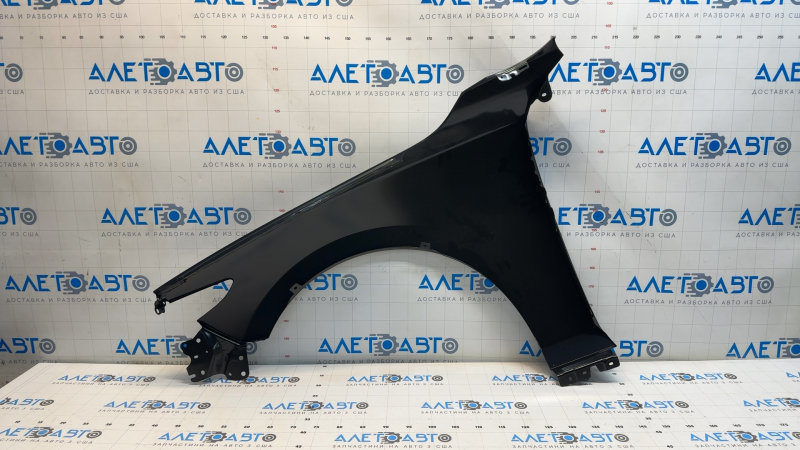 Крыло переднее правое Mazda 3 19-26 4d