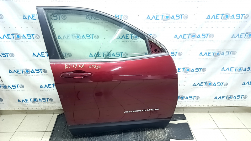 Дверь в сборе передняя правая Jeep Cherokee KL 14-20 keyless, красный PRV, накладка структура