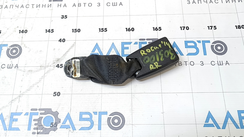 Защелка заднего ремня безопасности правая Nissan Rogue 14-15 черная