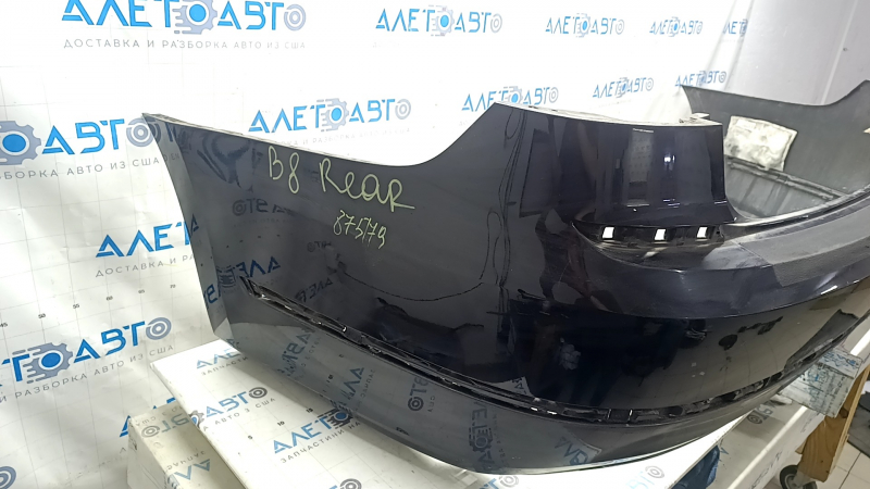 Бампер задний голый VW Passat b8 16-19 USA черный