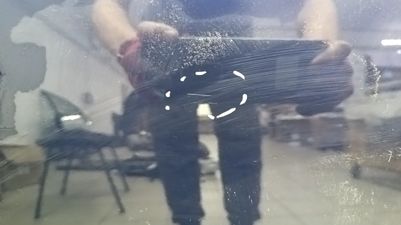 Дверь в сборе передняя правая Lexus ES300h ES350 13-18 под keyless, синий 8V3, царапины, царапины на хром молдинге