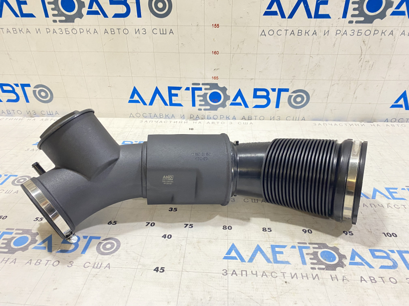 Воздуховод на коллектор Audi A6 C7 12-18 3.0T