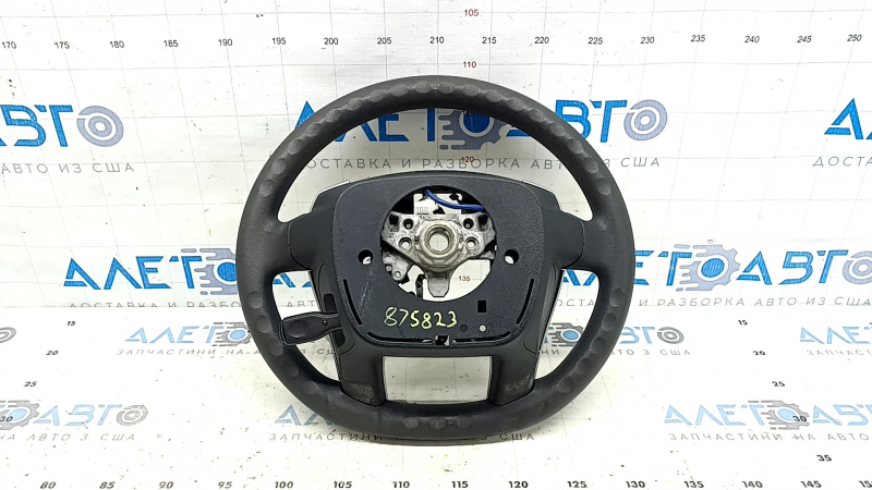 Чёрное рулевое колесо Toyota Prius сзади, видно артикул 875823