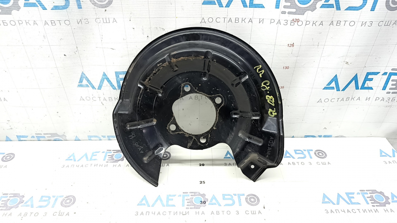 Кожух тормозного диска задний правый Mazda CX-50 23-26