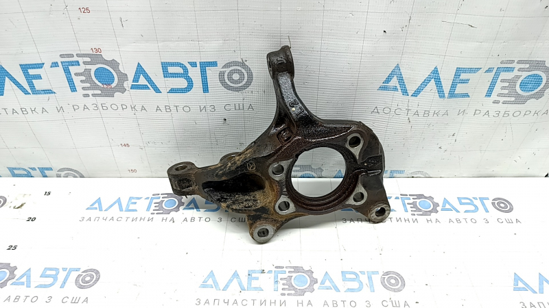 Цапфа передняя левая Mazda CX-50 23-26