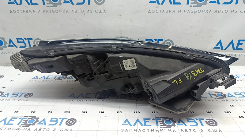 Фара передняя левая Tesla Model 3 18-20 LED с креплением, песок, царапины