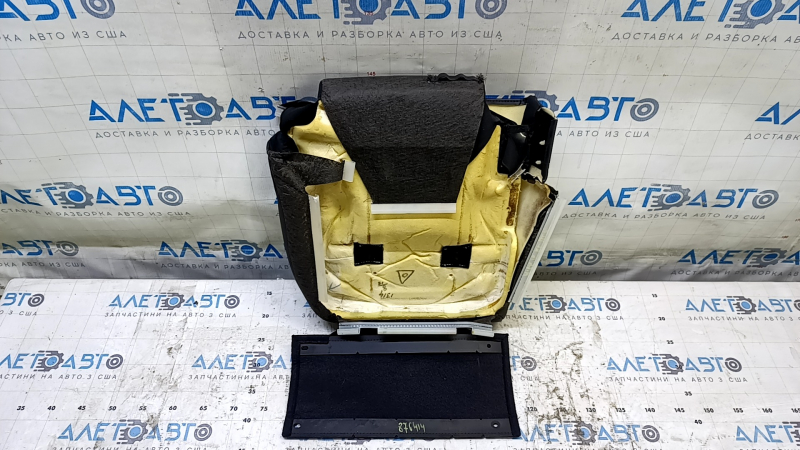 Задняя подушка сиденья слева для Toyota Highlander 14-19 с оригинальной отделкой, вид с внутренней стороны.