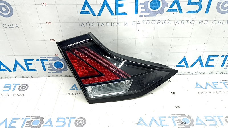 Фонарь внутренний дверь багажника левый Hyundai Ioniq 20-22 LED