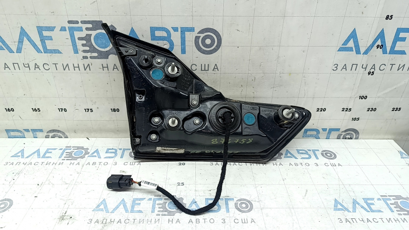 Фонарь внутренний крышка багажника правый Ford Edge 19-22 рест Titanium, ST, царапины