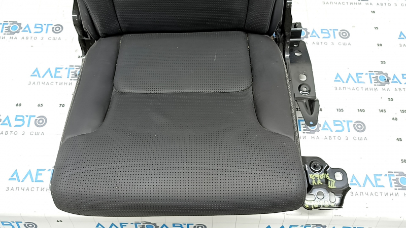 Кожаная подушка сидения Volvo XC90 2016-2026, необходима химчистка
