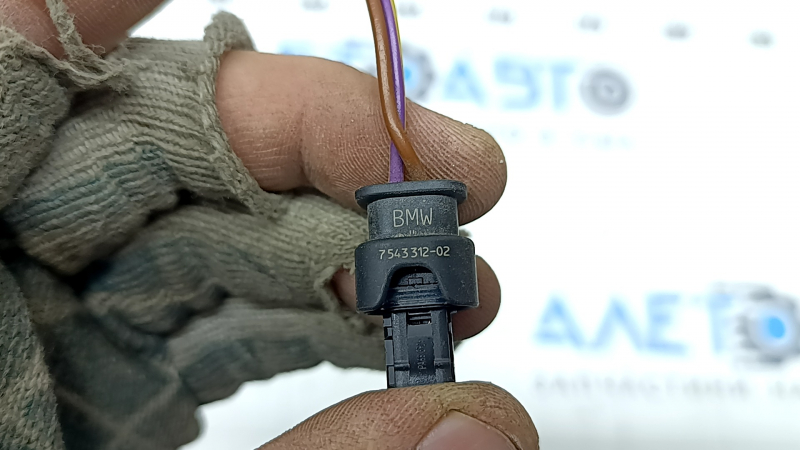 Фишка противотуманной фары ПТФ правая BMW X1 F48 20-22 LED