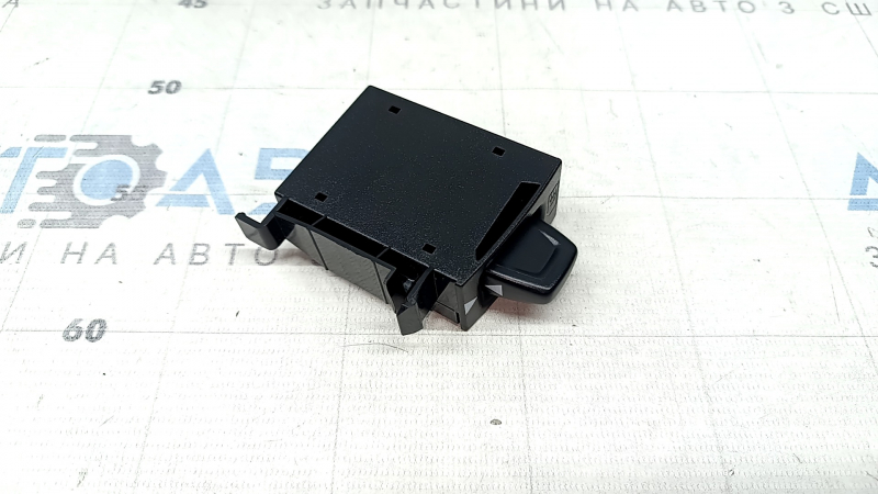 Блок считывания sim карты Volvo XC40 19-26