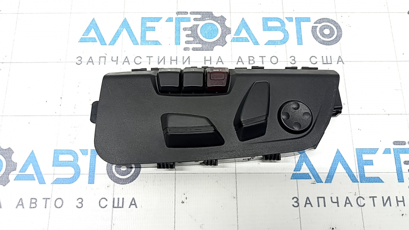 Управление сиденьем BMW X1 F48 2016 - 2022, черное, со всеми кнопками в хорошем состоянии.