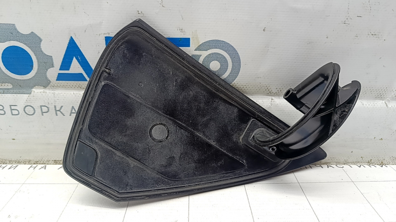 Накладка лючка порта зарядки Tesla Model 3 18-23 царапины