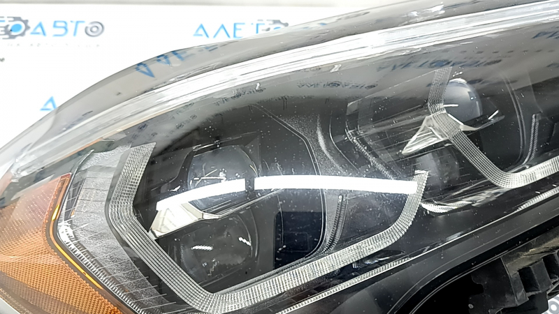 Фара передняя правая в сборе BMW X1 F48 20-22 LED адаптив, под полировку