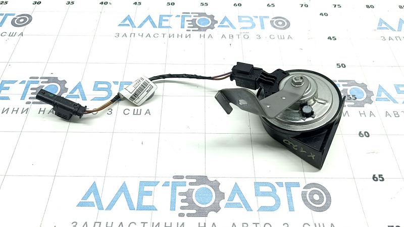 Сигнал low BMW X1 F48 16-22 с кронштейном и проводкой
