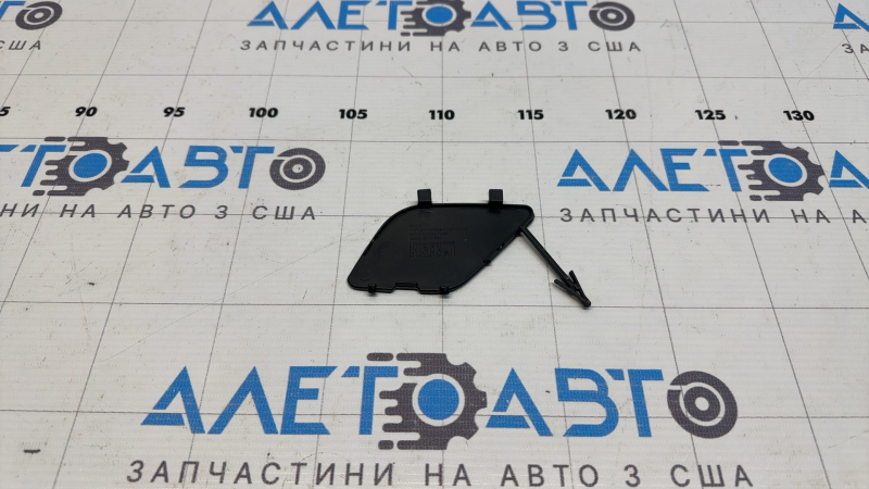 Заглушка буксировочного крюка переднего бампера Ford Fusion mk5 13-16