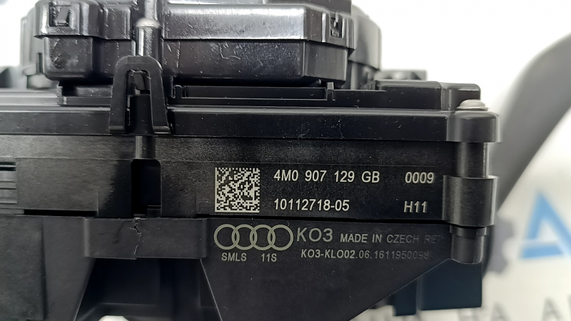 Подрулевой переключатель гитара в сборе Audi A4 B9 17-25 с шлейфом, с dynamic steering, потерт