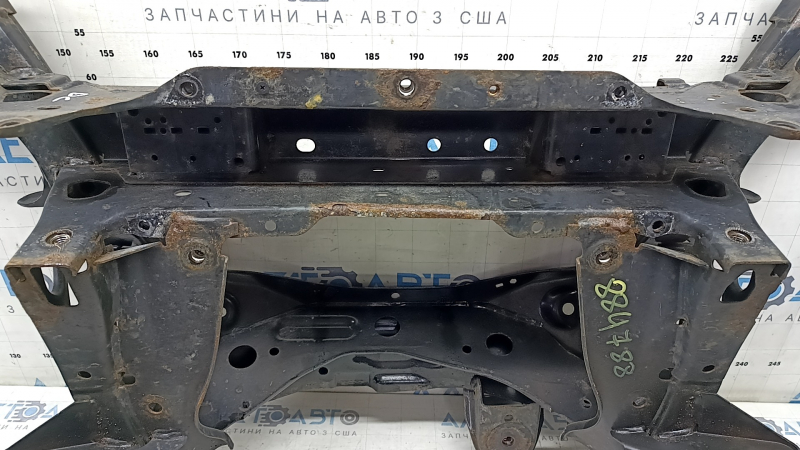Подрамник задний Volvo XC60 18-21 T5, T6 AWD без электро амортизаторов, ржавый