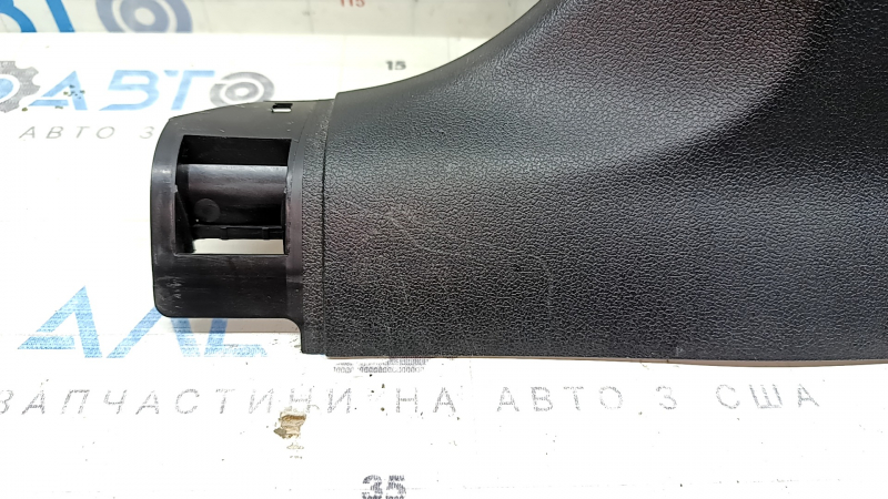 Накладка центральной стойки нижняя левая Audi A4 B8 08-16 седан, черная, царапины