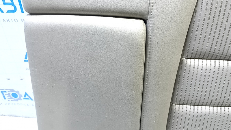 Боковая часть спинки заднего сиденья Mazda 6 2014-2021, качество без повреждений.