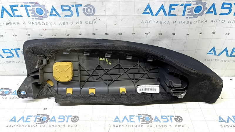 Боковая накладка задних сидений левая Nissan Altima 13-14 ткань черная
