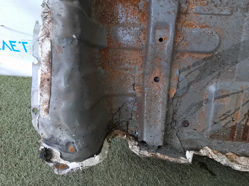 Корыто багажника Honda CRV 23-26 HEV высверлено