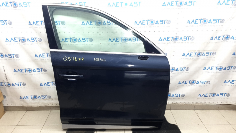 Передняя правая дверь Audi Q5 2018-2024, внешний вид с элероном