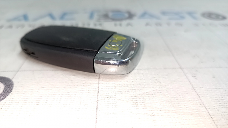 Ключ Audi A4 B8 08-16 smart 4 кнопки, тычки