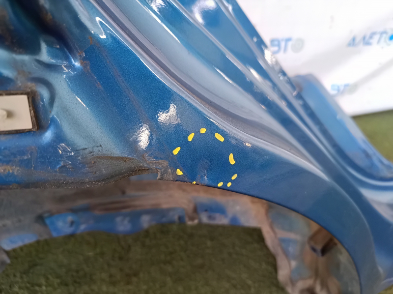 Задняя правая четверть Hyundai Tucson, вид с характерными повреждениями.