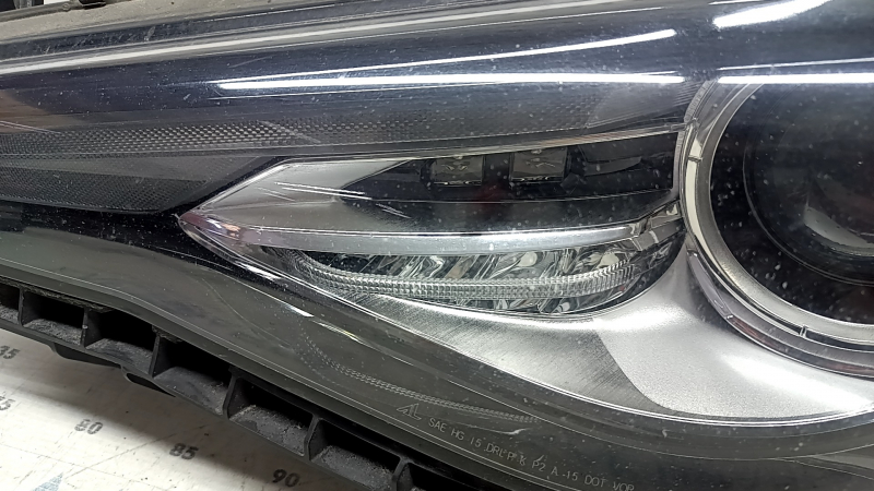 Фара передняя левая в сборе Alfa Romeo Giulia 17-23 ксенон, с креплением, песок