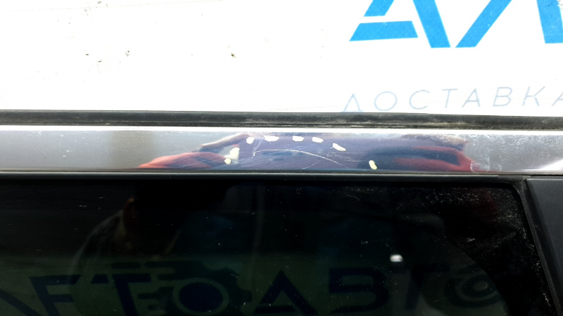 Дверь в сборе задняя левая Nissan Rogue 21-26 S, SV, черный KH3, царапины на хром молдинге, царапины на накладке