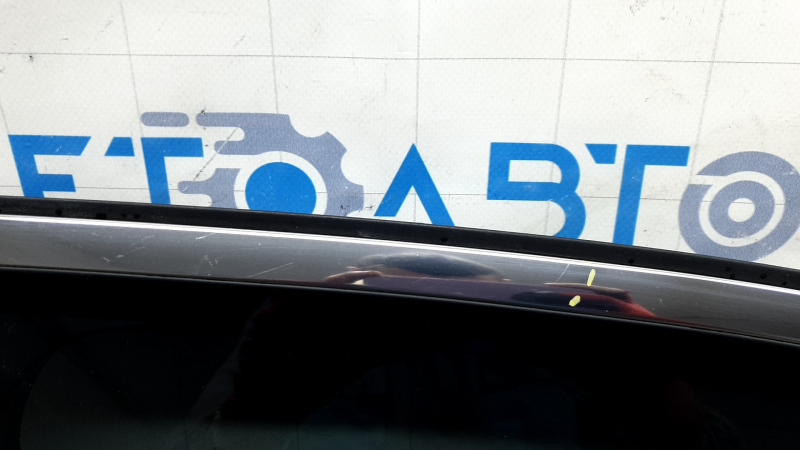 Дверь в сборе передняя правая Nissan Rogue 21-26 черный KH3, keyless, царапины на хром молдинге, побелел пластик
