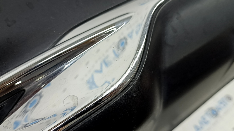 Бампер задний голый нижняя часть Honda CRV 20-22 структура, с молдингами, отражателями, парктрониками и проводкой, царапины