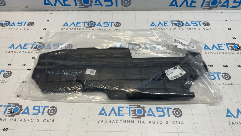 Дефлектор радиатора верхний Hyundai Tucson 22-26 1.6T HEV EUR
