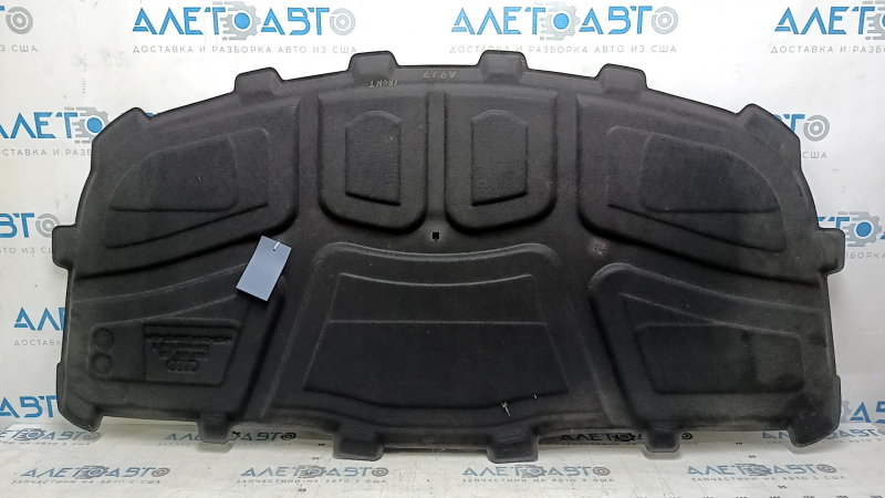 Изоляция капота Audi A4 B9 17-25 надрыв