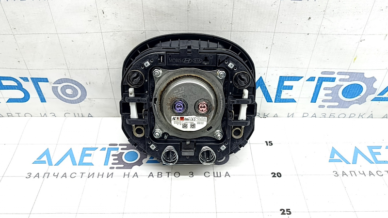 Подушка безопасности airbag в руль водительская Kia Sorento 21-26 черная