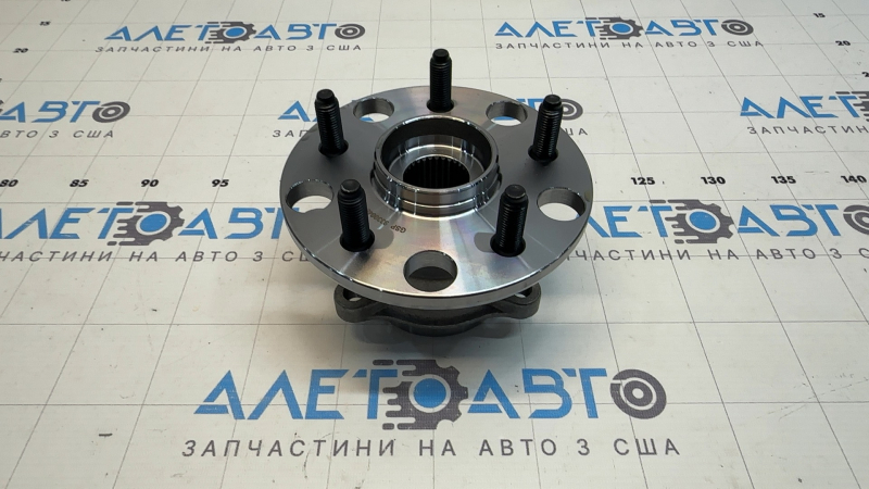 Ступица задняя левая Lexus IS 14-20