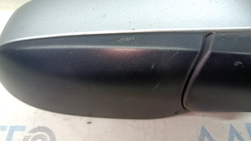 Зеркало боковое правое в сборе Toyota Camry v55 15-17 5 пинов, серебро 1J9, царапины