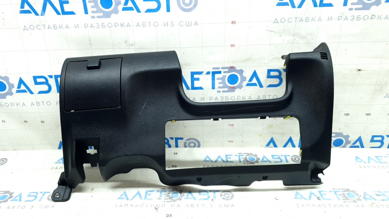 Накладка колени водителя Toyota Camry v55 15-17 usa черная, царапины, сломано крепление
