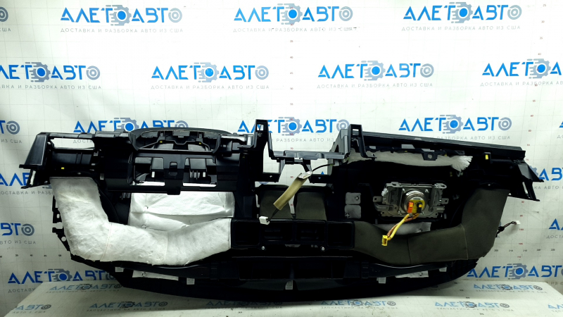 Интерьер автомобиля Toyota Camry 2015-2017, панель с Airbag, оригинал