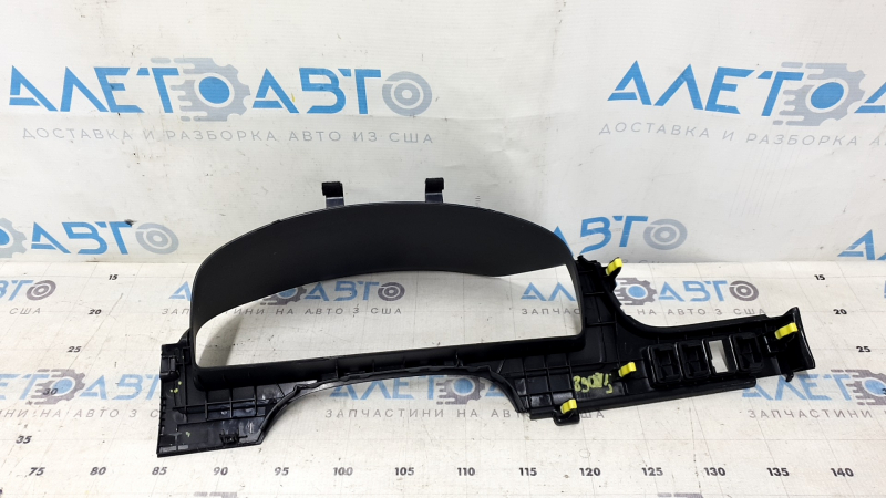 Обрамление щитка приборов Toyota Camry v55 15-17 usa, черное, сломаны крепления
