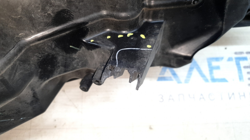 Фара передняя правая Nissan Rogue 17-18 LED, сломана направляйка, песок, под полировку