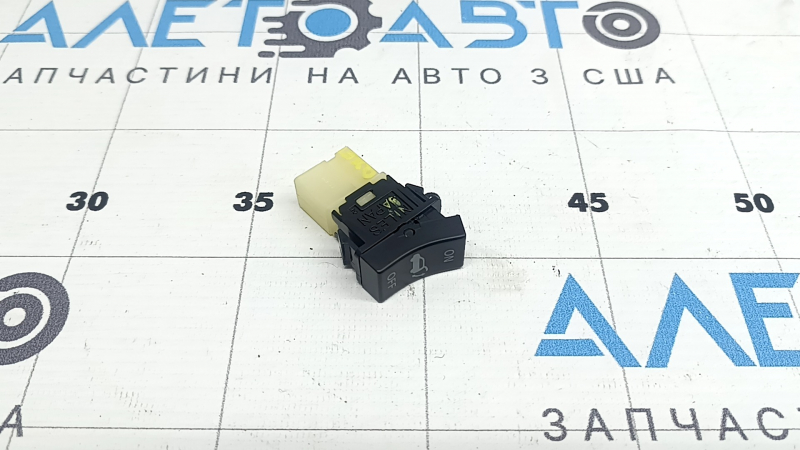 Кнопка отключения электропривода двери багажника Infiniti QX50 19-20