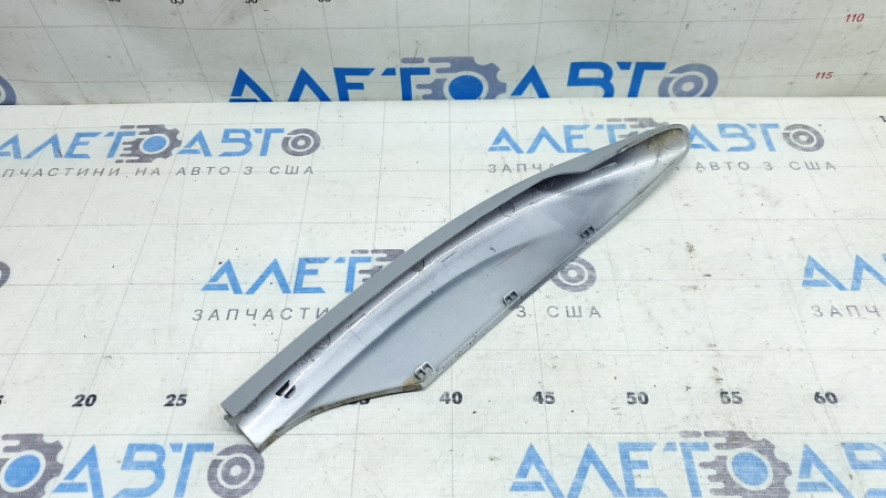 Накладка продольного рейлинга передняя левая Nissan Rogue 14-20 под 3 крепления, сломано крепление