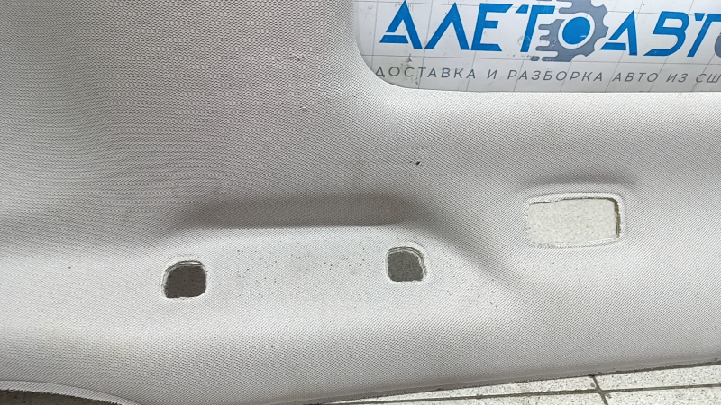 Обшивка потолка Nissan Rogue 17-20 серый под панораму, под химчистку, царапины, надрыв