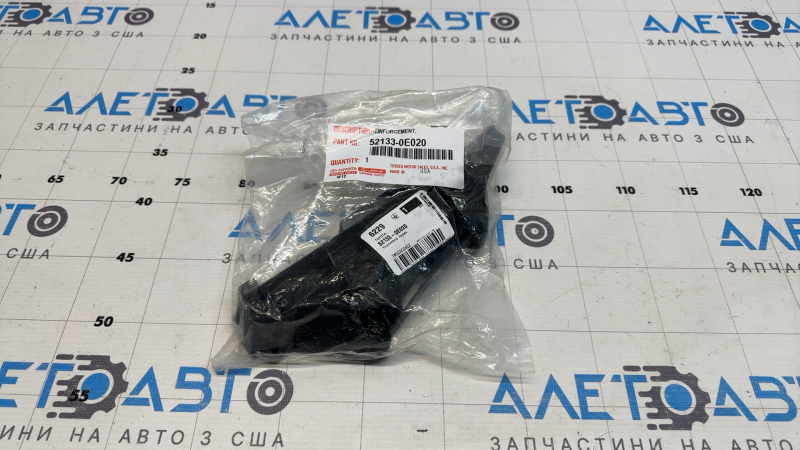 Крепление фары нижнее правое Lexus RX350 RX450 13-15